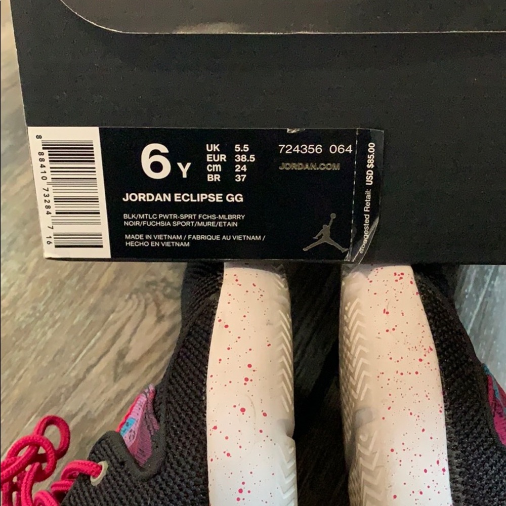 Euc Jordan Eclipse Gg 6y - image 7